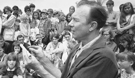 pete-seeger-festival-ny-1966