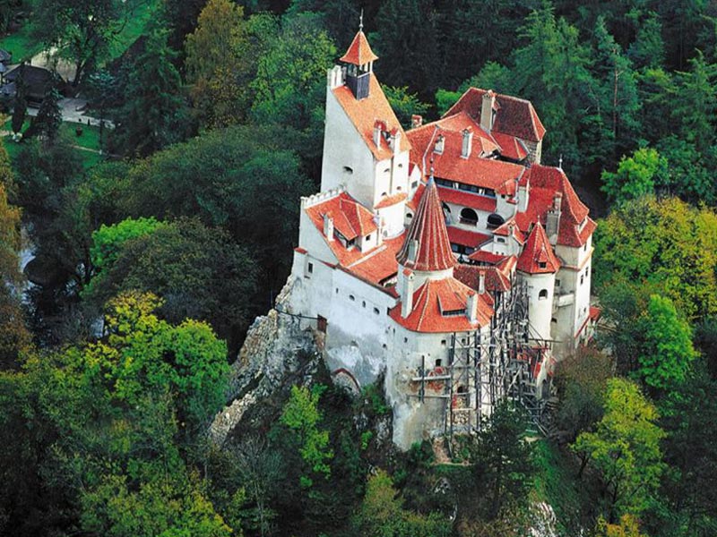 Castello-bran-dracula-Romania